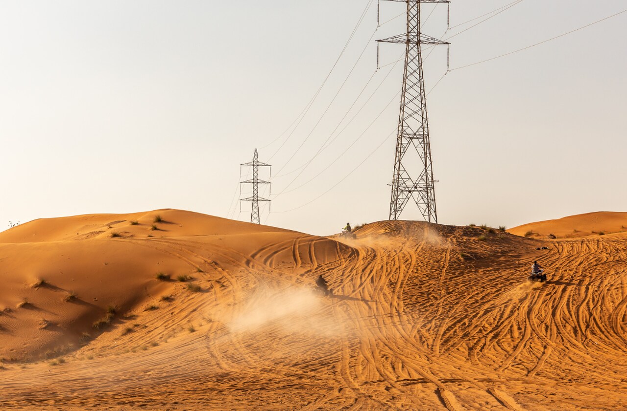 Dune Bashing, Abu Dhabi